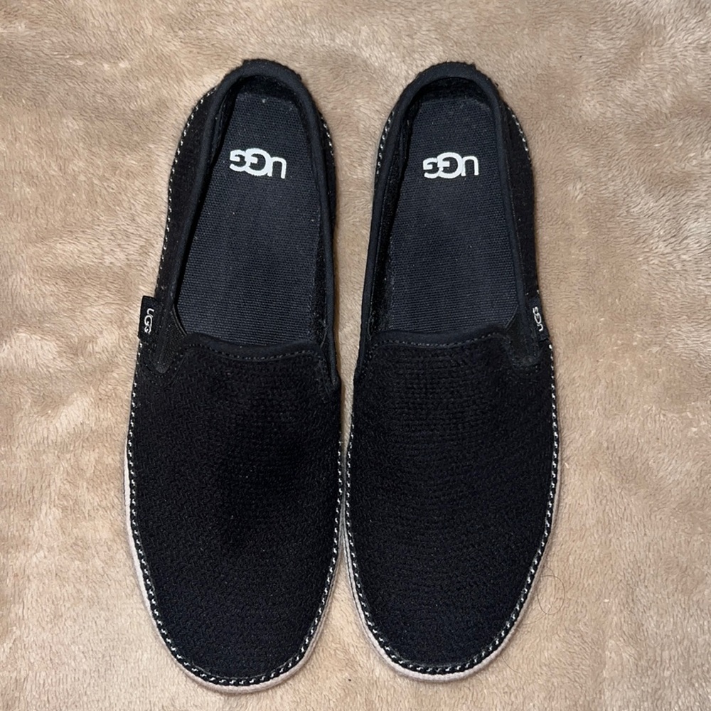 UGG Slip on shoes